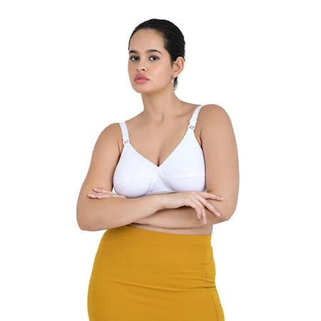  Plus Size Models Photoshoot for Bra